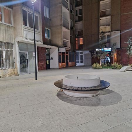 פרישטינה Aaa Apartment מראה חיצוני תמונה
